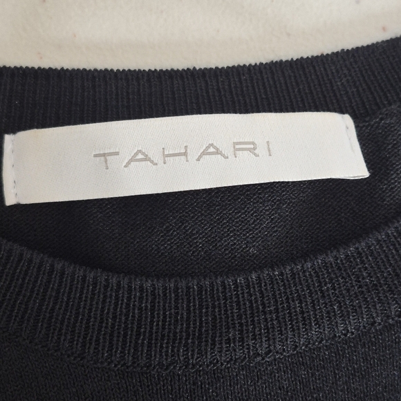 Tahari Short Sleeve Crew Neck Colorblock Hip-Length Top Side Hem Slits - Size S - Picture 10 of 13